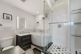 6040 Blvd E, West New York, NJ 07093 - Photo 18