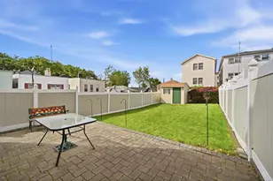 136 Poplar St, Jersey City, NJ 07307 - Photo 6
