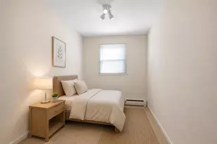 136 Poplar St, Jersey City, NJ 07307 - Photo 32