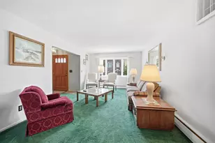 136 Poplar St, Jersey City, NJ 07307 - Photo 10