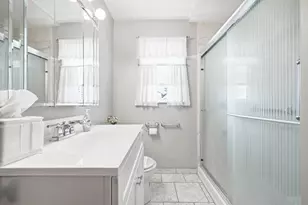 136 Poplar St, Jersey City, NJ 07307 - Photo 34