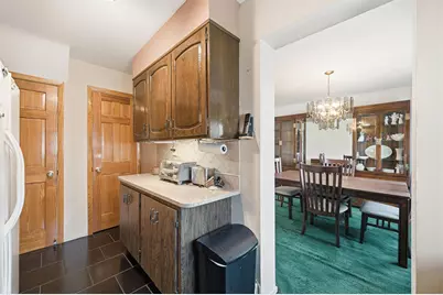 136 Poplar St, Jersey City, NJ 07307 - Photo 20