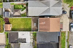 136 Poplar St, Jersey City, NJ 07307 - Photo 46