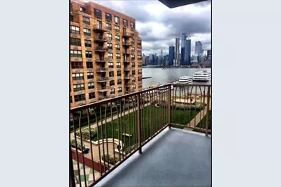 2 Constitution Ct #813, Hoboken, NJ 07030 - Photo 4