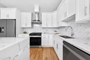 126 Dekalb Ave, Jersey City, NJ 07306 - Photo 14