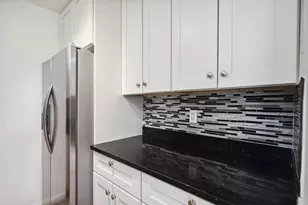 10 Huron Ave, Jersey City, NJ 07306 - Photo 6