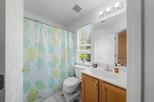 180 Blue Heron Dr, Secaucus, NJ 07094 - Photo 30