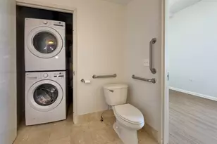 2000 West St, Union City, NJ 07087 - Photo 14