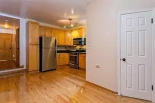 320 6th St, Union City, NJ 07087 - Photo 2