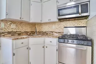 813 12th St, Union City, NJ 07087 - Photo 10