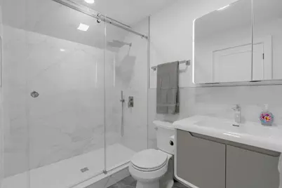 19 Hamilton Ave, Weehawken, NJ 07086 - Photo 14