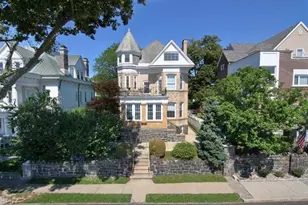 19 Hamilton Ave, Weehawken, NJ 07086 - Photo 16