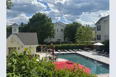 9 Marina Dr, Bayonne, NJ 07002 - Photo 24