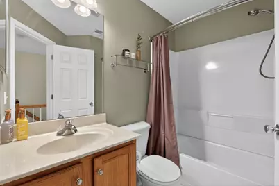 9 Marina Dr, Bayonne, NJ 07002 - Photo 16