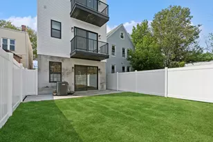 220 Freeman Ave, Jersey City, NJ 07306 - Photo 22