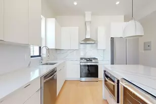 220 Freeman Ave, Jersey City, NJ 07306 - Photo 24