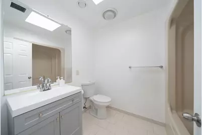 79 Sherman Pl, Jersey City, NJ 07307 - Photo 20