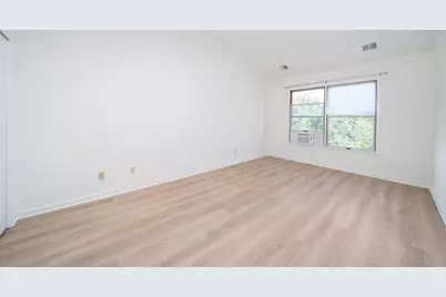 79 Sherman Pl, Jersey City, NJ 07307 - Photo 24