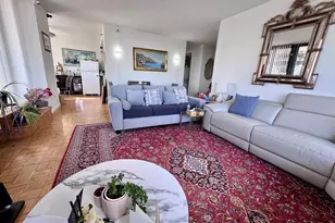 100 Carlyle Dr, Cliffside Park, NJ 07010 - Photo 6