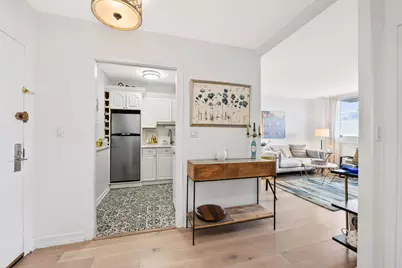 100 Manhattan Ave #1901, Union City, NJ 07087 - Photo 6