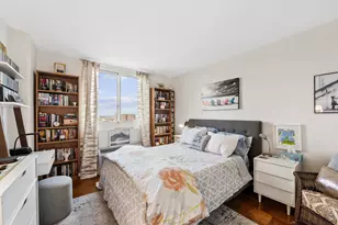 100 Manhattan Ave, Union City, NJ 07087 - Photo 10