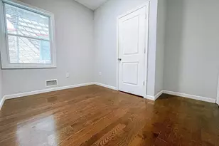 285 Grant Ave, Jersey City, NJ 07305 - Photo 8