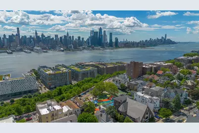 937 Blvd East #1, Weehawken, NJ 07086 - Photo 1