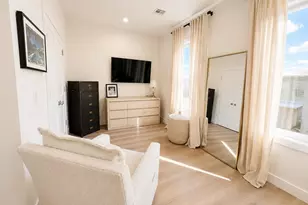 217 Oak St, Weehawken, NJ 07086 - Photo 6