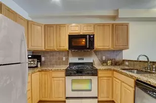 295 New York Ave, Jersey City, NJ 07307 - Photo 20