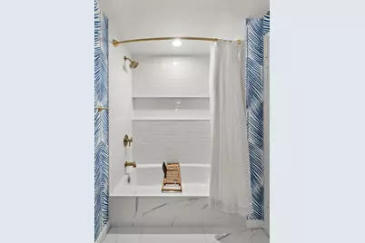 2 Constitution Ct #814, Hoboken, NJ 07030 - Photo 20