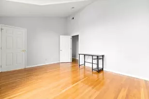 2 Hops Commons Ct, Secaucus, NJ 07094 - Photo 18