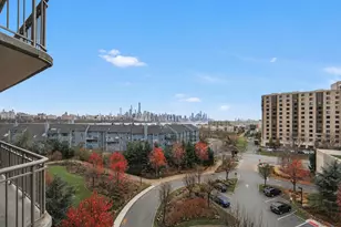 8100 River Rd, North Bergen, NJ 07047 - Photo 4