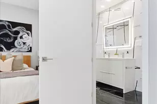 134 New York Ave, Jersey City, NJ 07307 - Photo 16
