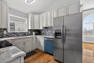 188 Lembeck Ave #2, Jersey City, NJ 07305 - Photo 6