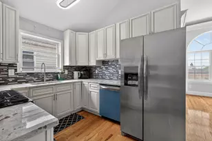 188 Lembeck Ave, Jersey City, NJ 07305 - Photo 6
