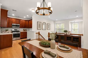 360 Oswego Ct, West New York, NJ 07093 - Photo 1