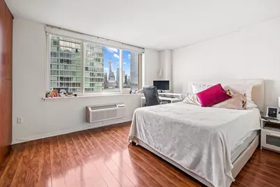 20 2nd St #1707, Jersey City, NJ 07302 - Photo 8