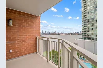 20 2nd St #1707, Jersey City, NJ 07302 - Photo 2
