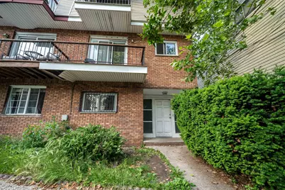 6 Bayside Park Dr, Jersey City, NJ 07305 - Photo 2