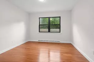 29 N End Dr, Secaucus, NJ 07094 - Photo 12