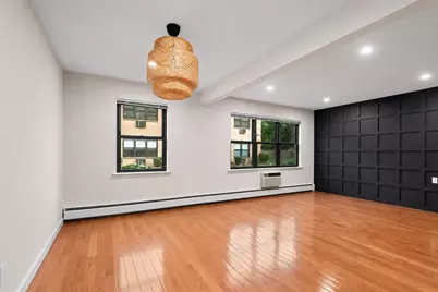 29 North End Dr, Secaucus, NJ 07094 - Photo 4