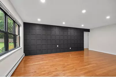 29 North End Dr, Secaucus, NJ 07094 - Photo 2