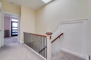 149 Beach St, Jersey City, NJ 07307 - Photo 10