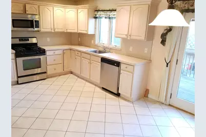 393 Washington Ave #B, Cliffside Park, NJ 07010 - Photo 8