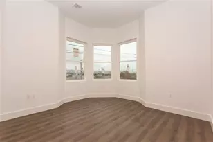 91 E 21st St, Bayonne, NJ 07002 - Photo 4
