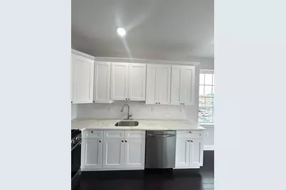 47 Cottage St, Bayonne, NJ 07002 - Photo 10