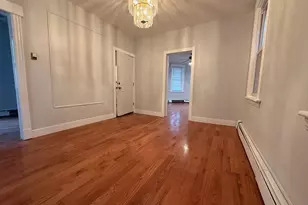 321 Avenue C, Bayonne, NJ 07002 - Photo 4