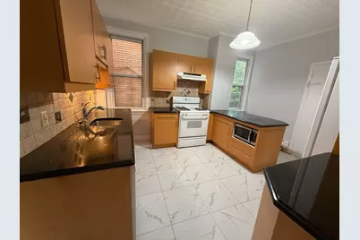 321 Avenue C, Bayonne, NJ 07002 - Photo 10