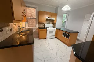 321 Avenue C, Bayonne, NJ 07002 - Photo 10