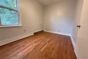 321 Avenue C, Bayonne, NJ 07002 - Photo 12
